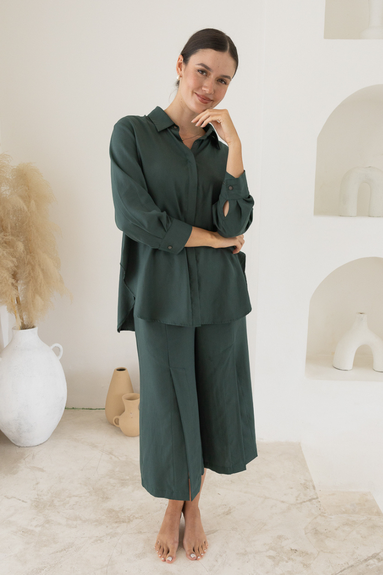 OLIVE BASICS | Delilah All-Occasion TENCEL™ Shirt
