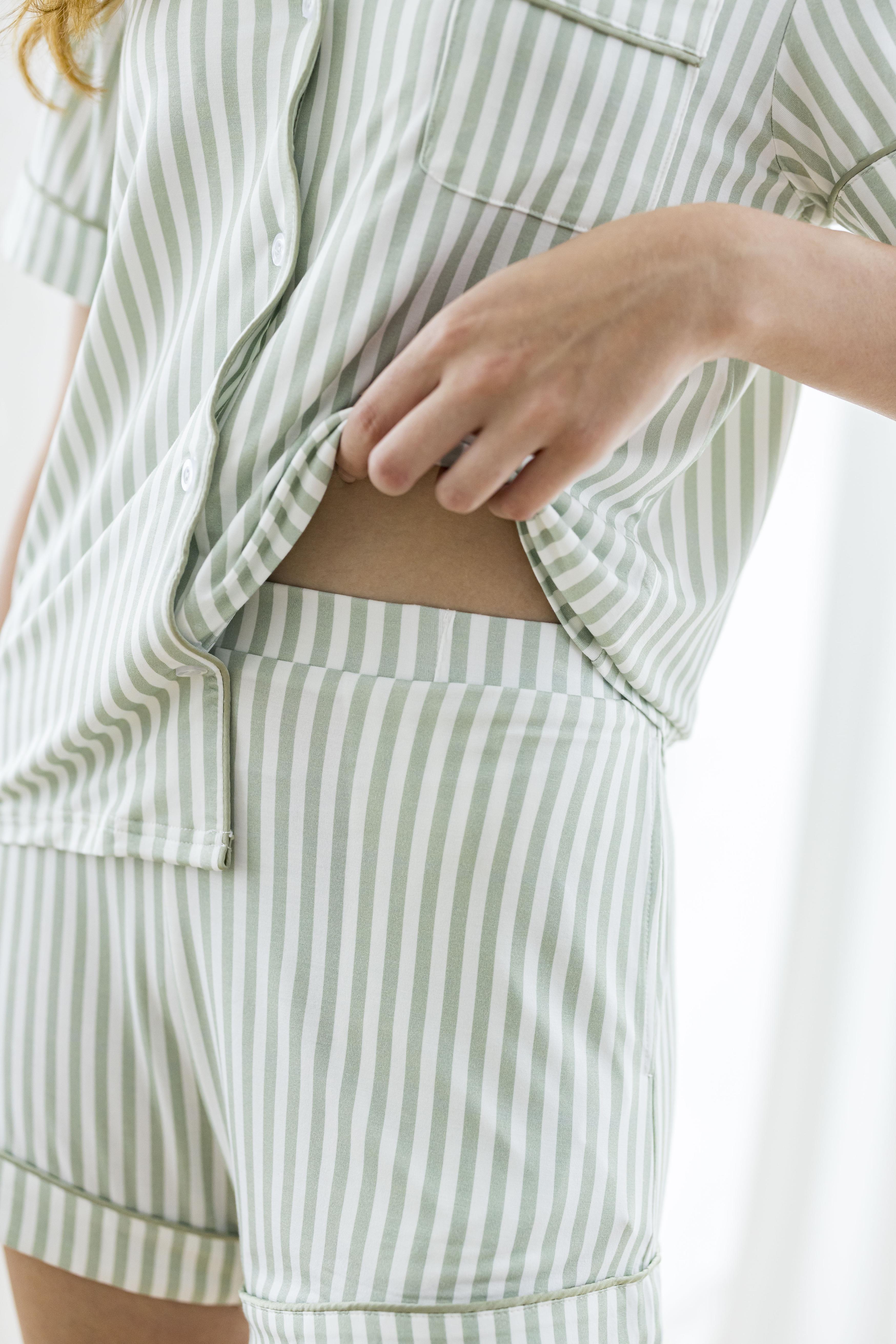 SELENIGHT CO | Signature Pyjamas Set Green Stripes