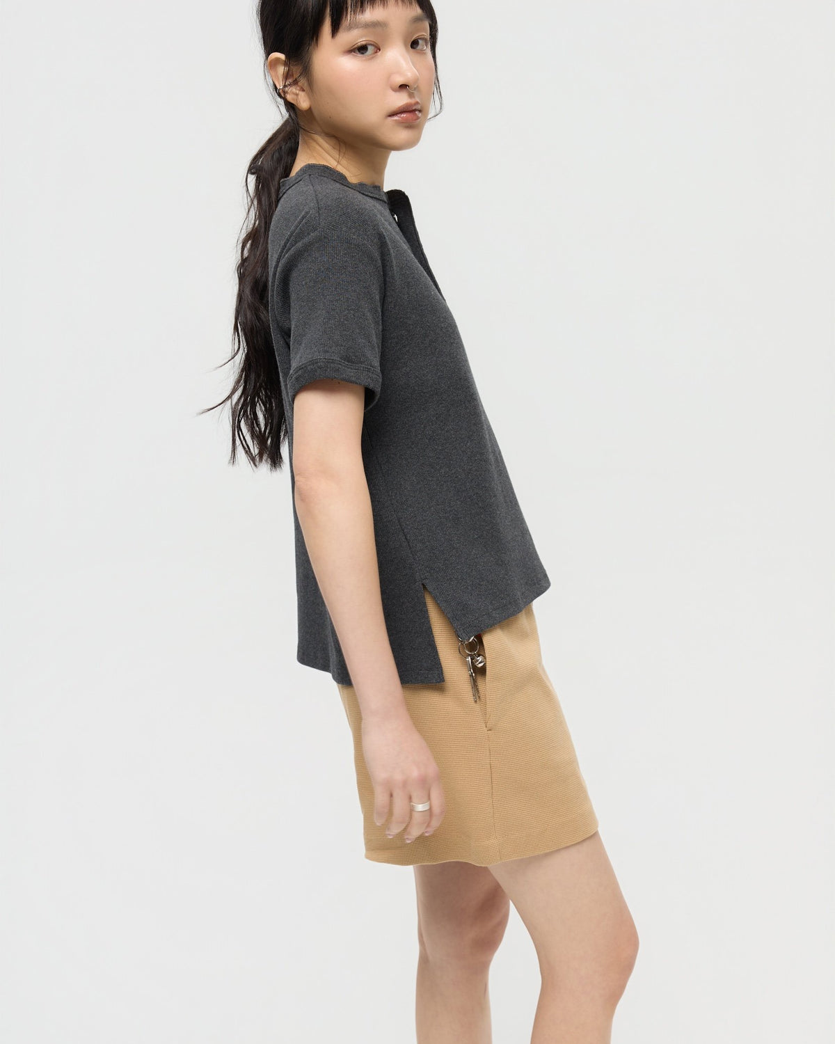 3EIGHTH | Military Henley Tee in Charcoal Marl