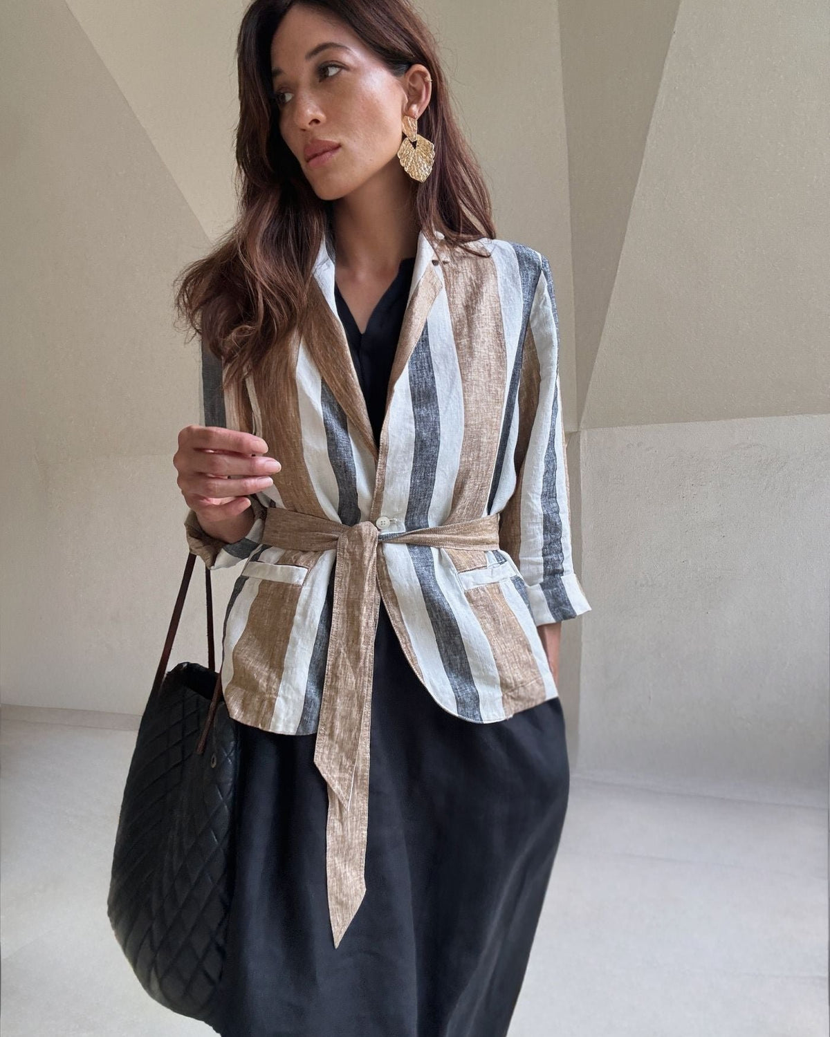 EDITION LIMITEE SINGAPORE | Suit Jacket | Charcoal Stripes