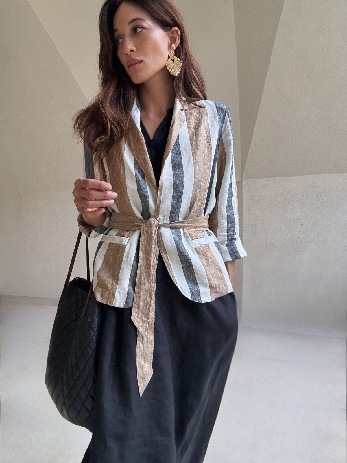 EDITION LIMITEE SINGAPORE | Suit Jacket | Charcoal Stripes