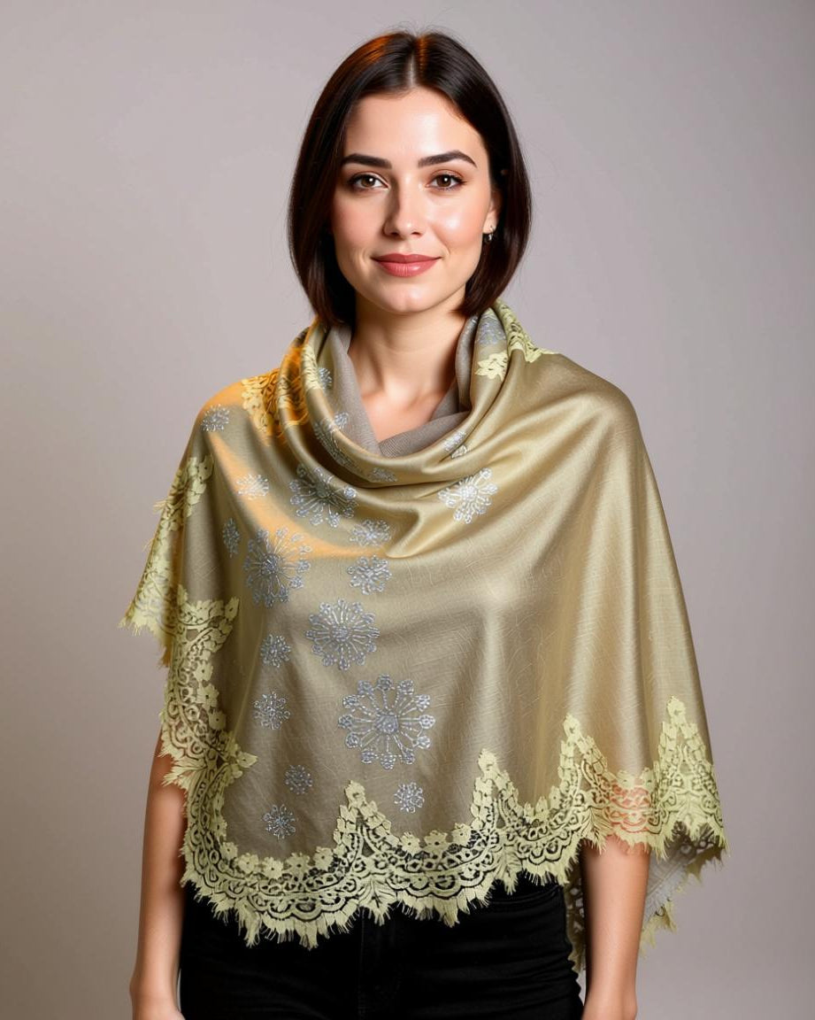 QUEENMARK | AN Flower Crystal Beige