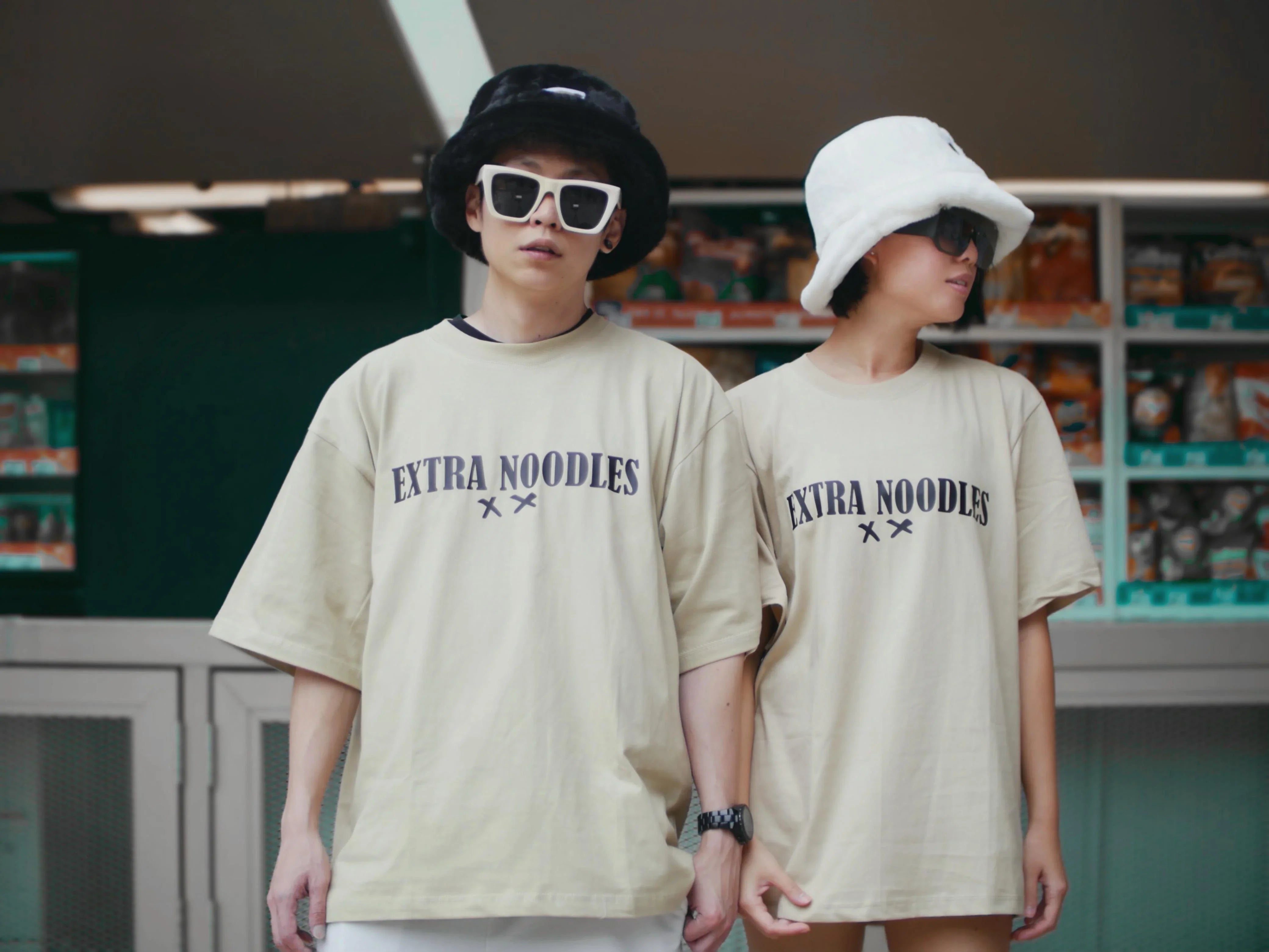 EXTRA NOODLES | Classics 'I'm So Fluffy' Bucket Hat