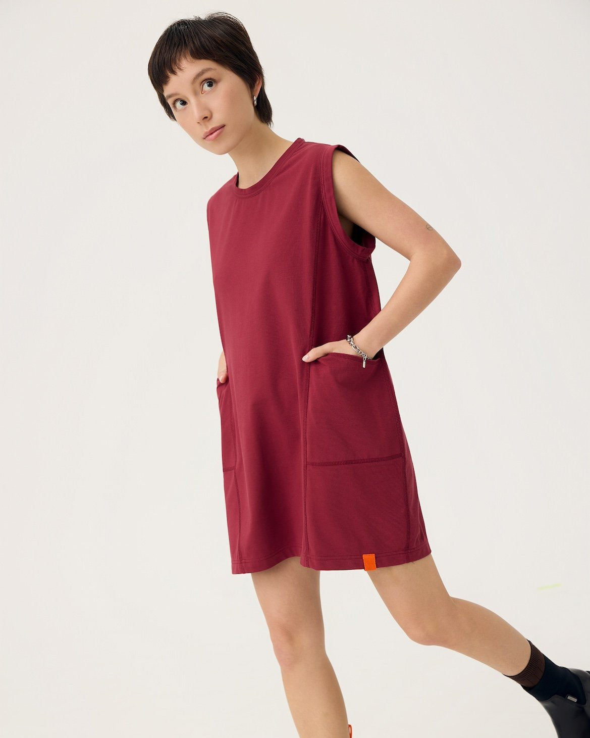 3EIGHTH | Cocoon Jersey Reversible Dress in Burgundy & Sappanwood