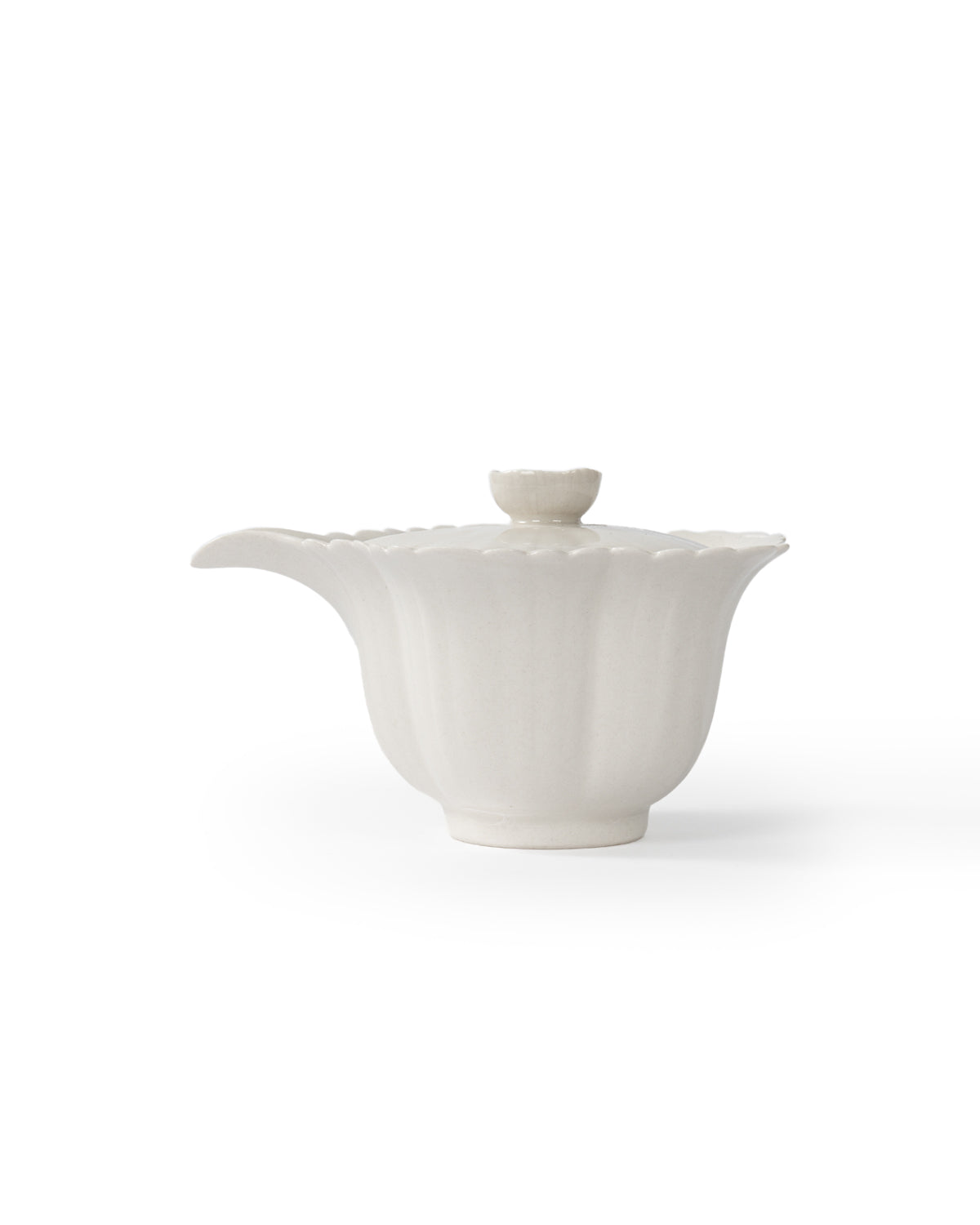 CRAFILAB | Ash Gray & Small Floral Edge Five & Petal Teapot