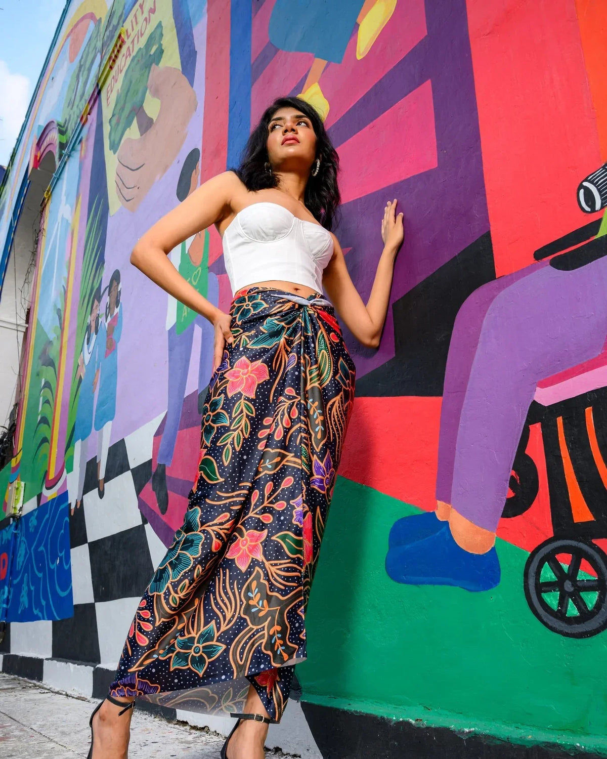 PHOTO PHACTORY | Jiwas Wrap Skirt | Singapore Girl Skirt | Black
