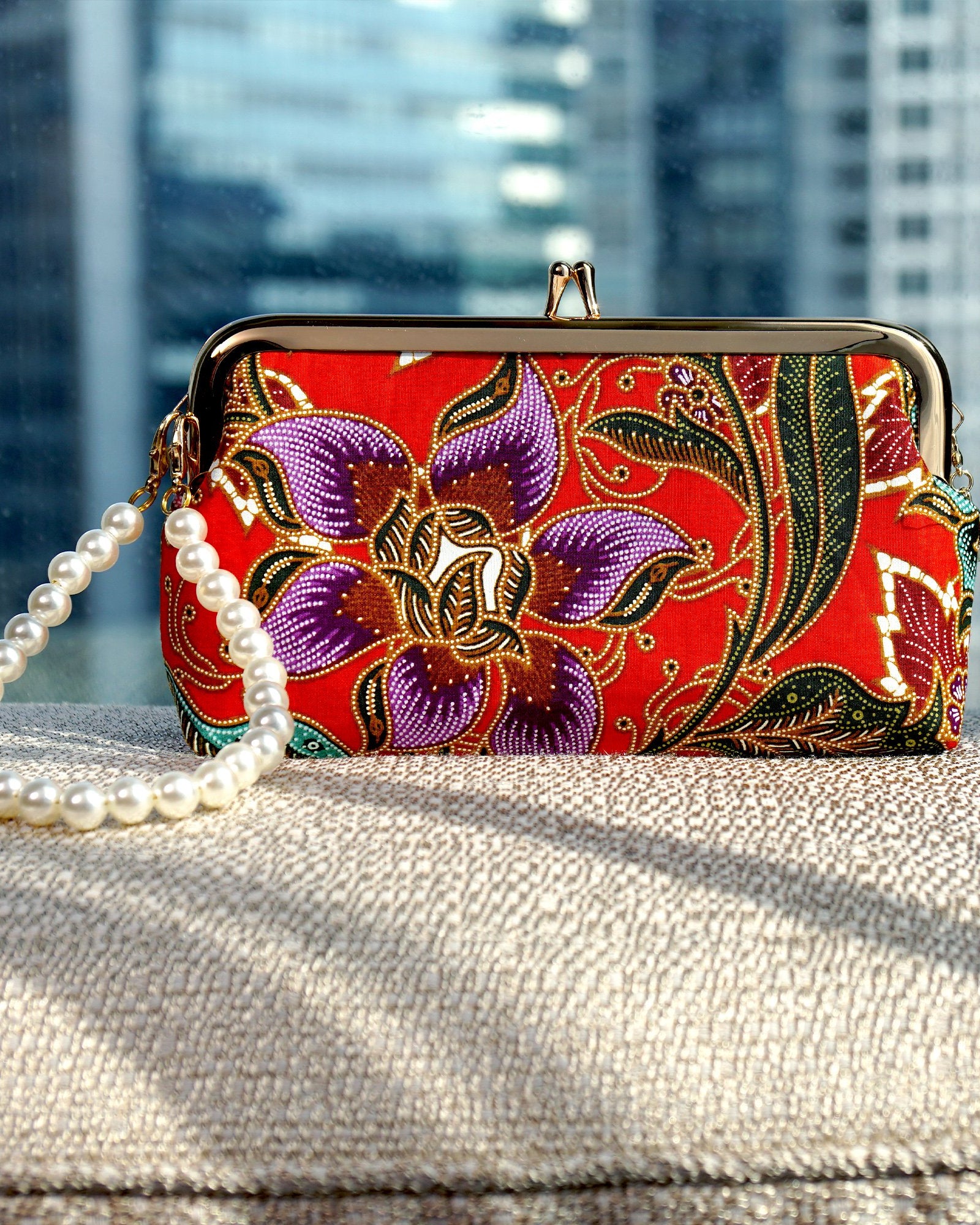 COCOONESE | Wristlet Pouch - Epiphyllum (RD)