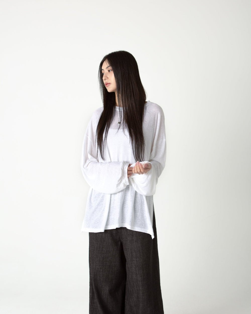 SAERO COLLECTIVE | Myeon Long Sleeve Top | White
