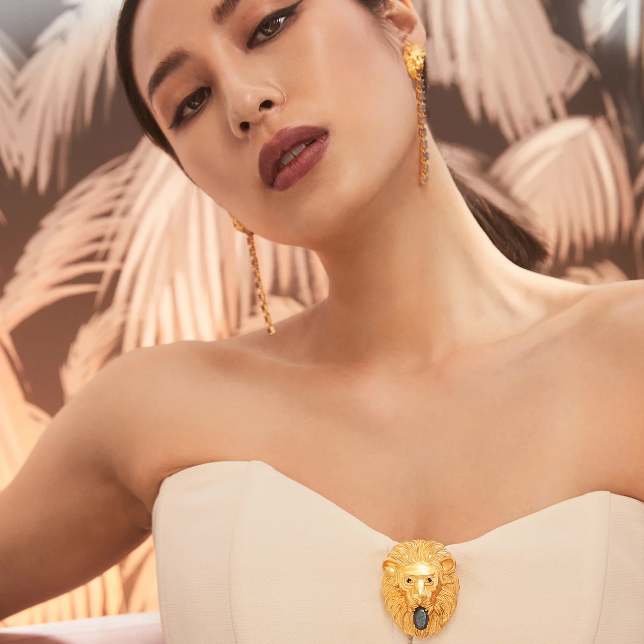 BOHEME BY VERO | Merlion Brooch (Labradorite/ Black)