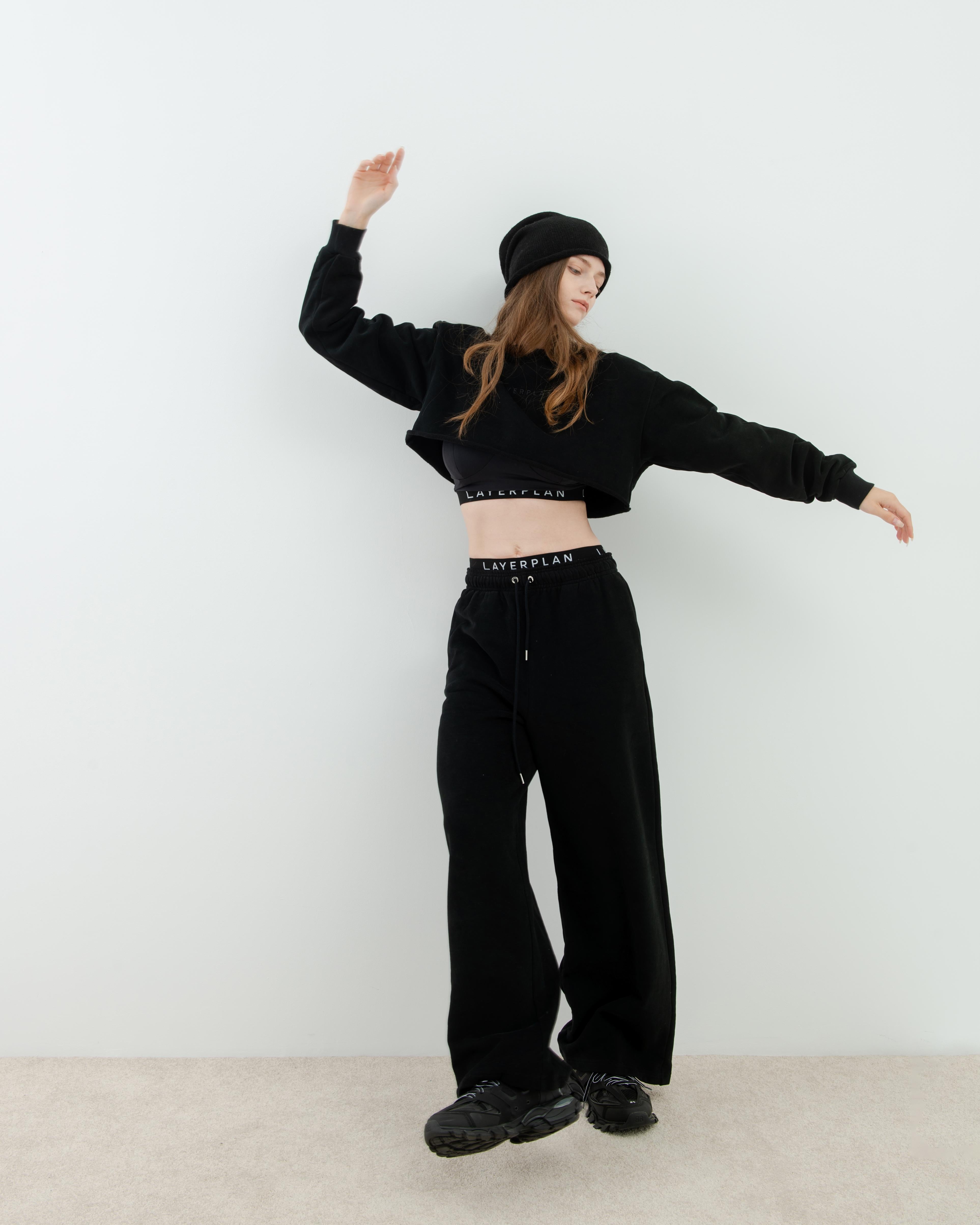 LAYERPLAN | LP Wideleg Logo Sweater Set