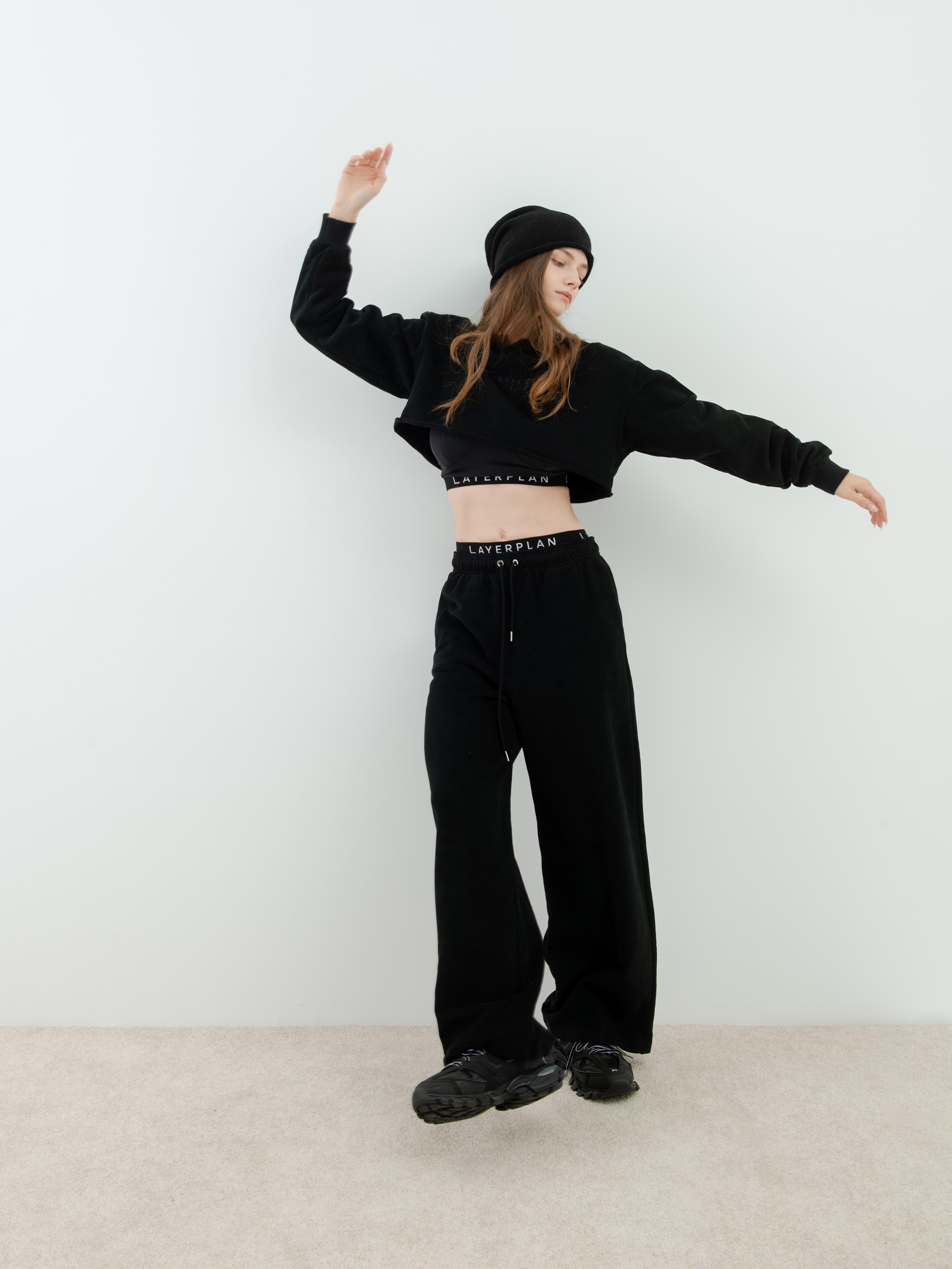 LAYERPLAN | LP Wideleg Logo Sweater Set