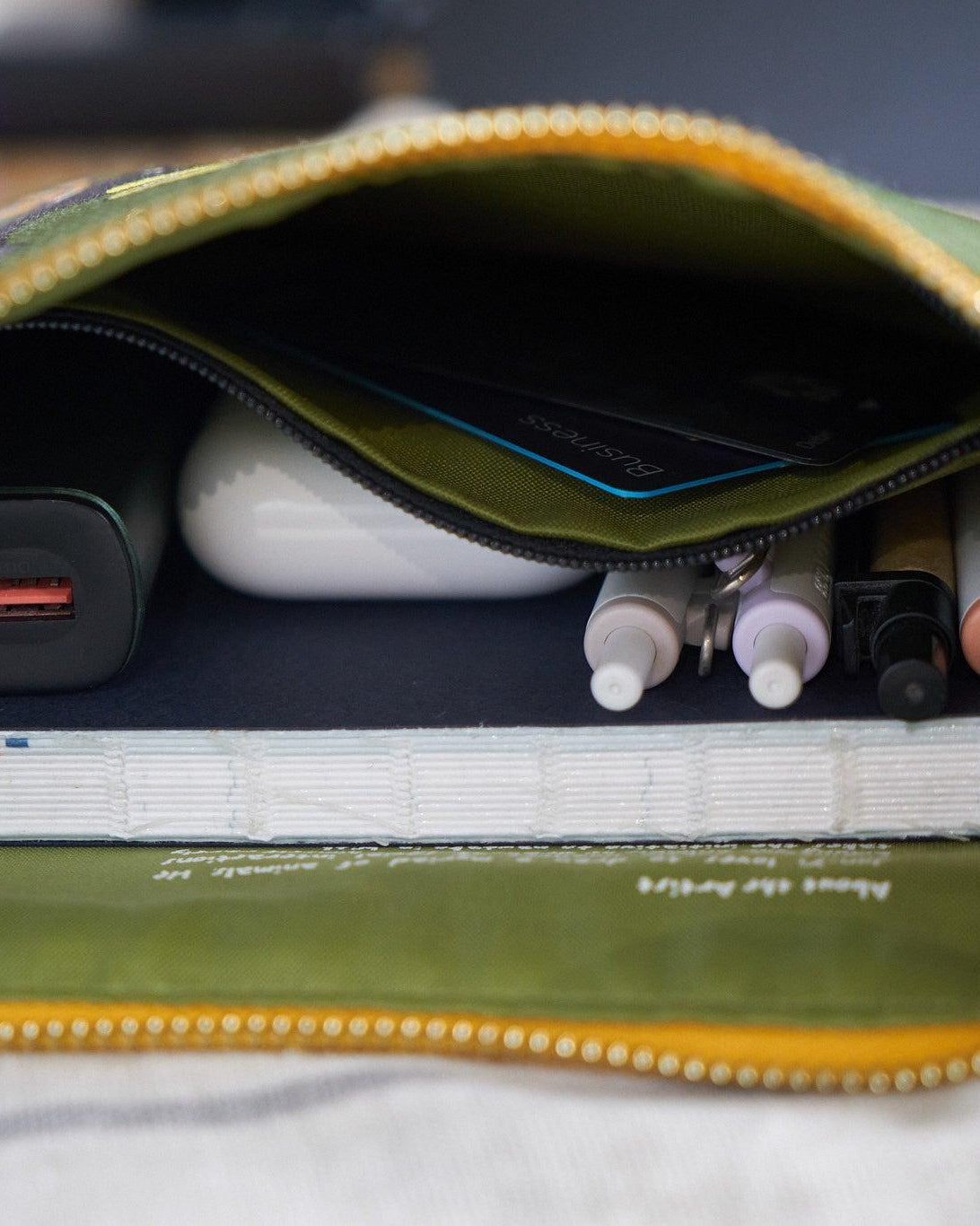 THE ANIMAL PROJECT | Pouch