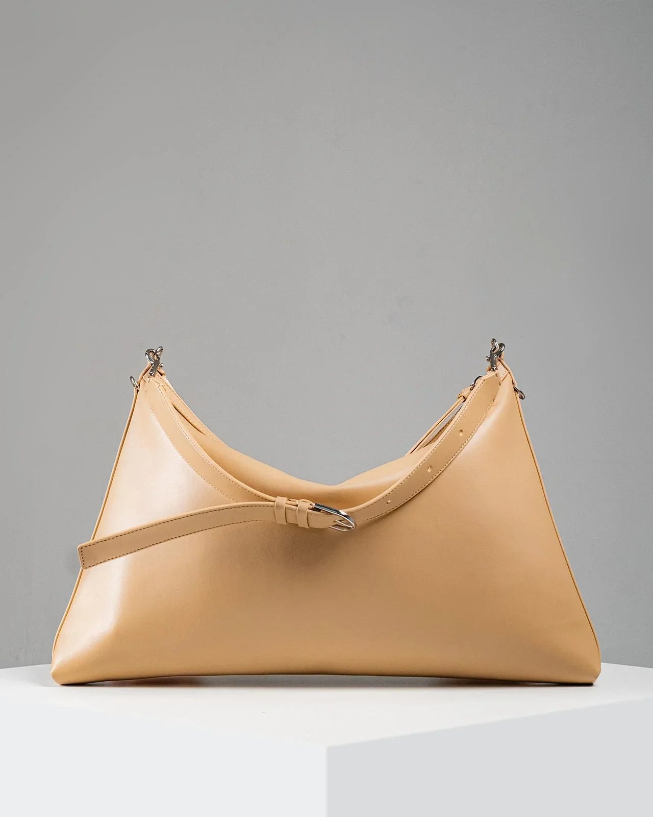 WU HAUS | Helix Leather Shoulder Bag