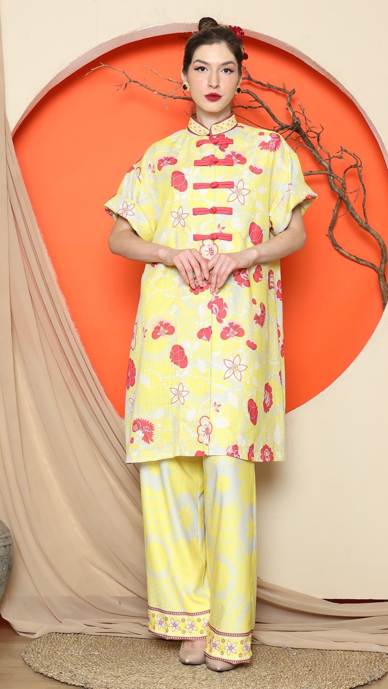 KANZI COLLECTION | Yellow Floral Cheongsam Pant Set