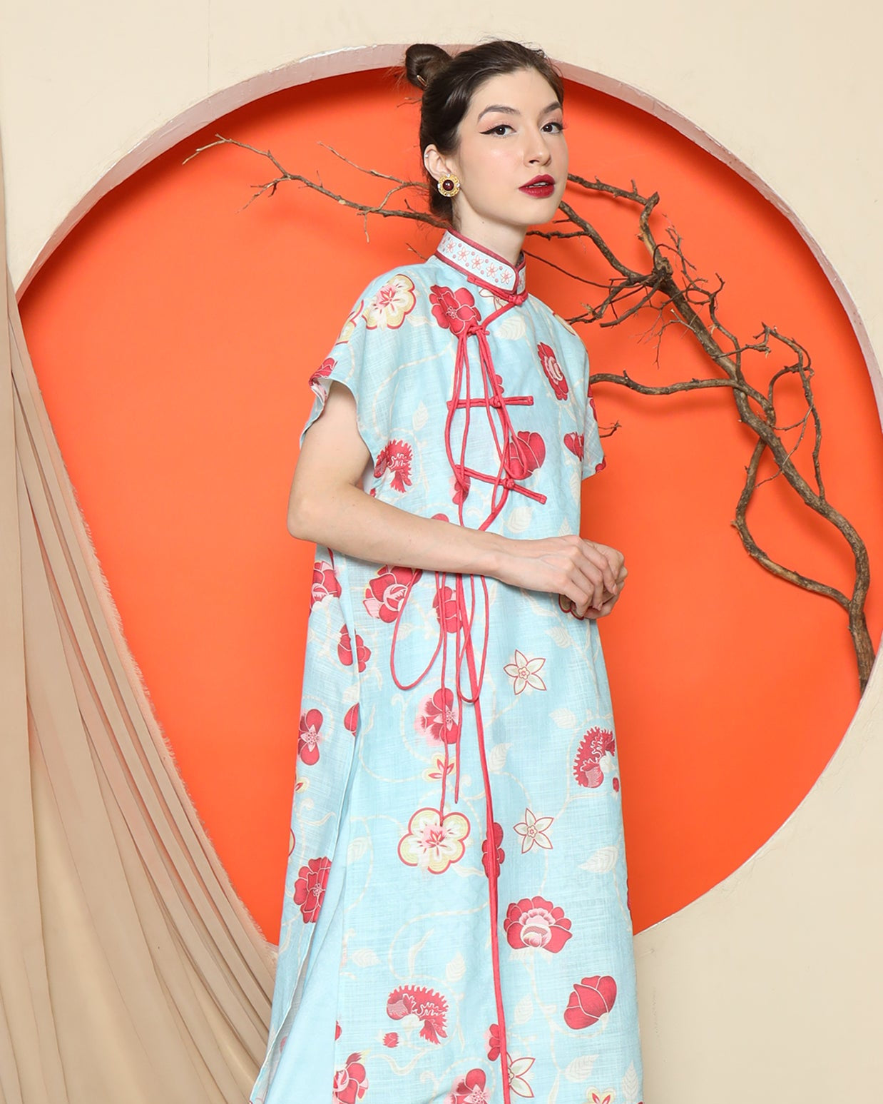 KANZI COLLECTION | Blue Oriental Floral Cheongsam Pant Set