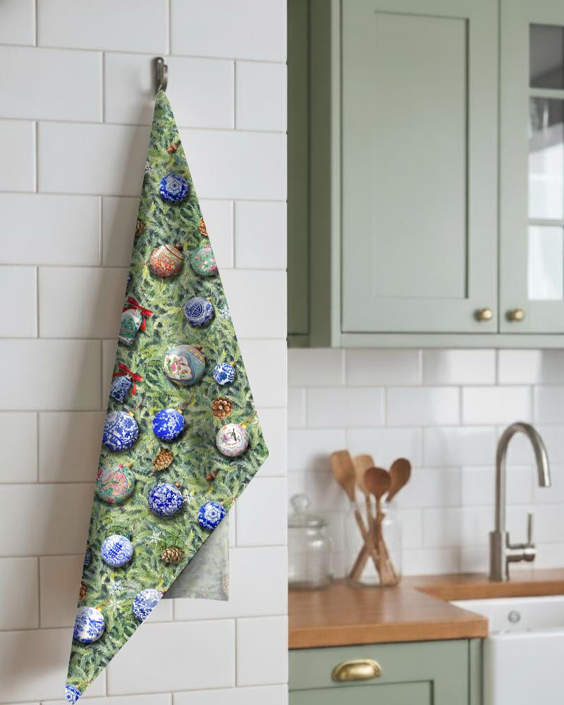 SINGLAPA | Peranakan Ornaments Tea Towel