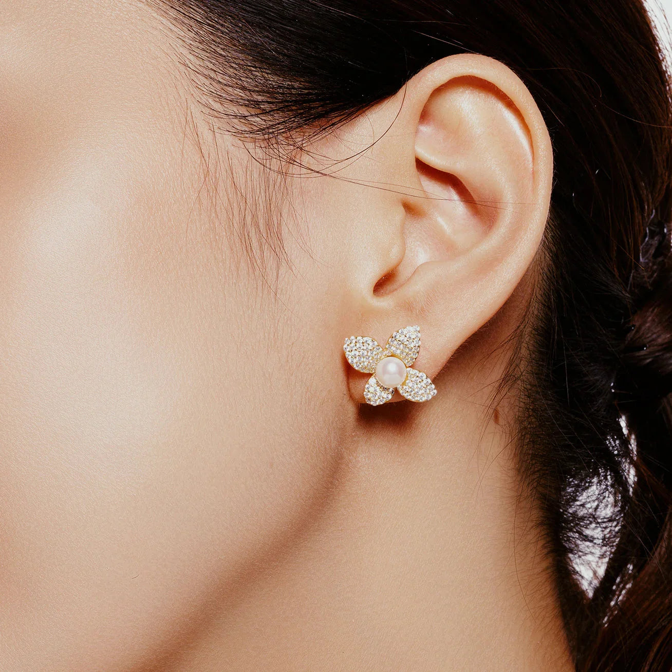 PEARLY LUSTRE | Top Grade Freshwater Pearl WS00133 | BLOOM