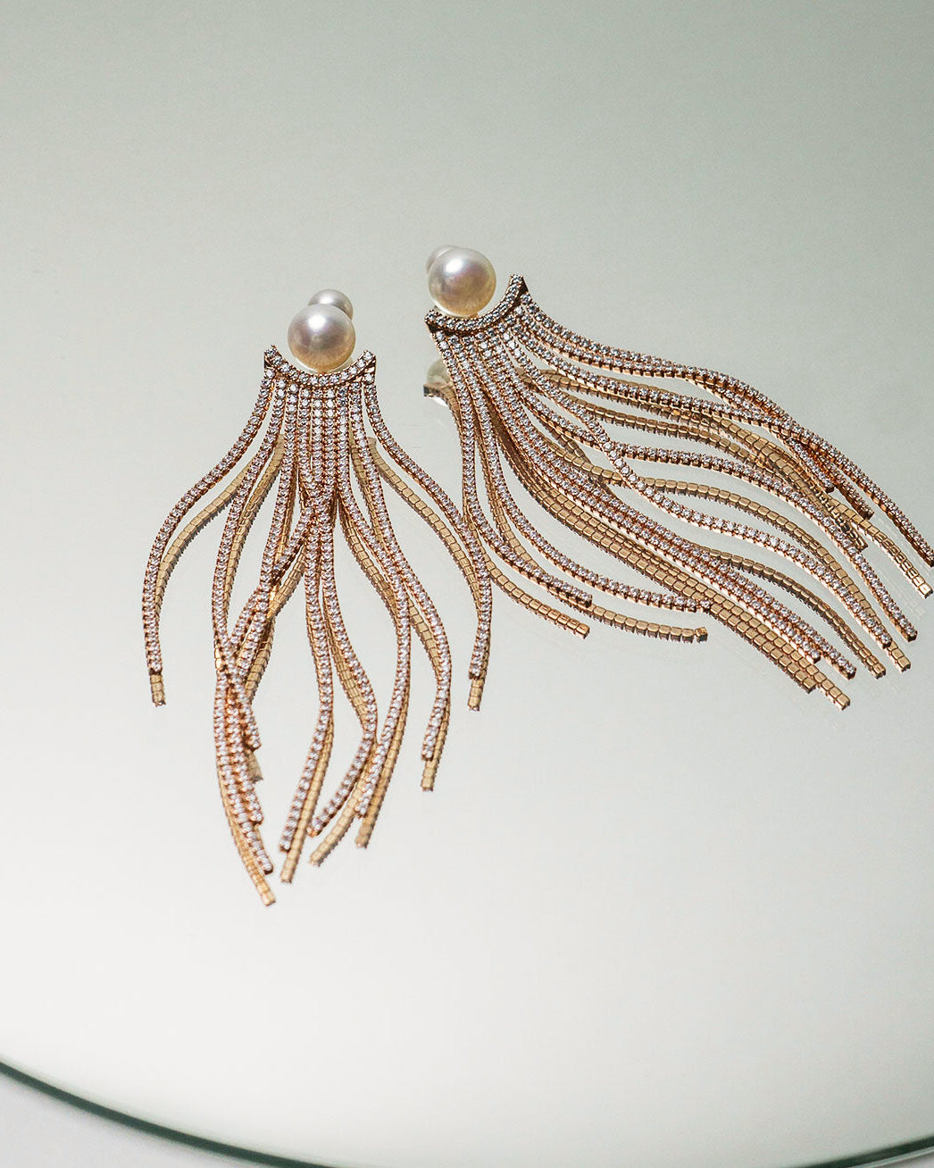 PEARLY LUSTRE | Asian Civilisations Museum Freshwater Pearl Earrings WE00229 | ACM Collection