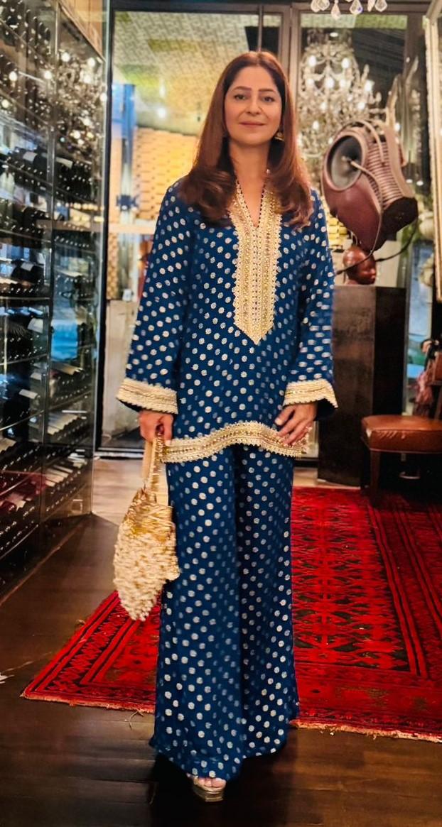 DIVAS CLOSET | Blue Co-Ord Set