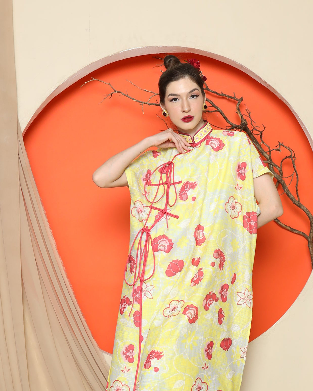 KANZI COLLECTION | Yellow Oriental Floral Cheongsam Pant Set