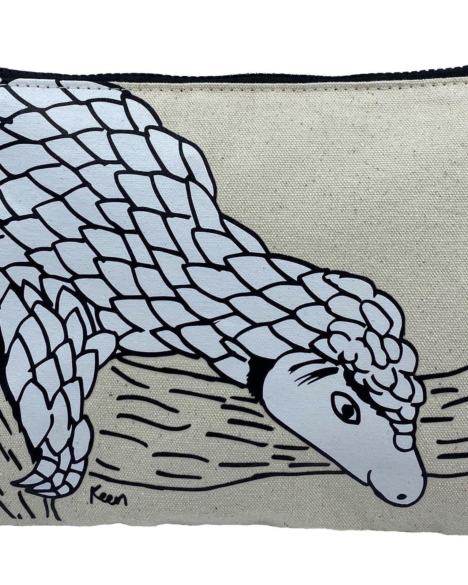 THE ANIMAL PROJECT | Pouch