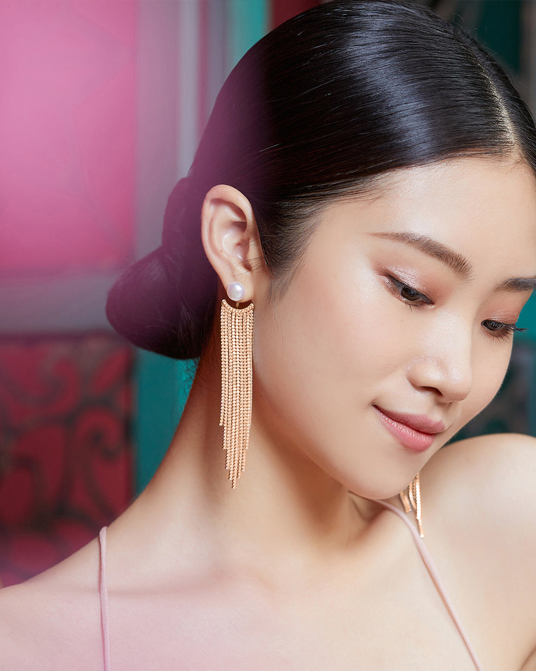 PEARLY LUSTRE | Asian Civilisations Museum Freshwater Pearl Earrings WE00229 | ACM Collection