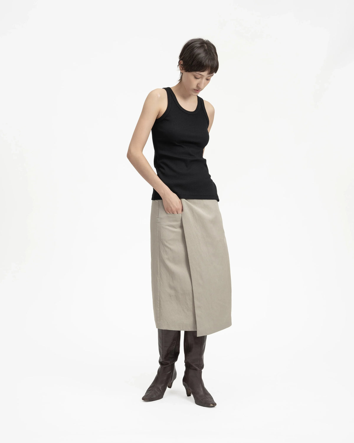 GRAYE | Vent Rib Tank Black