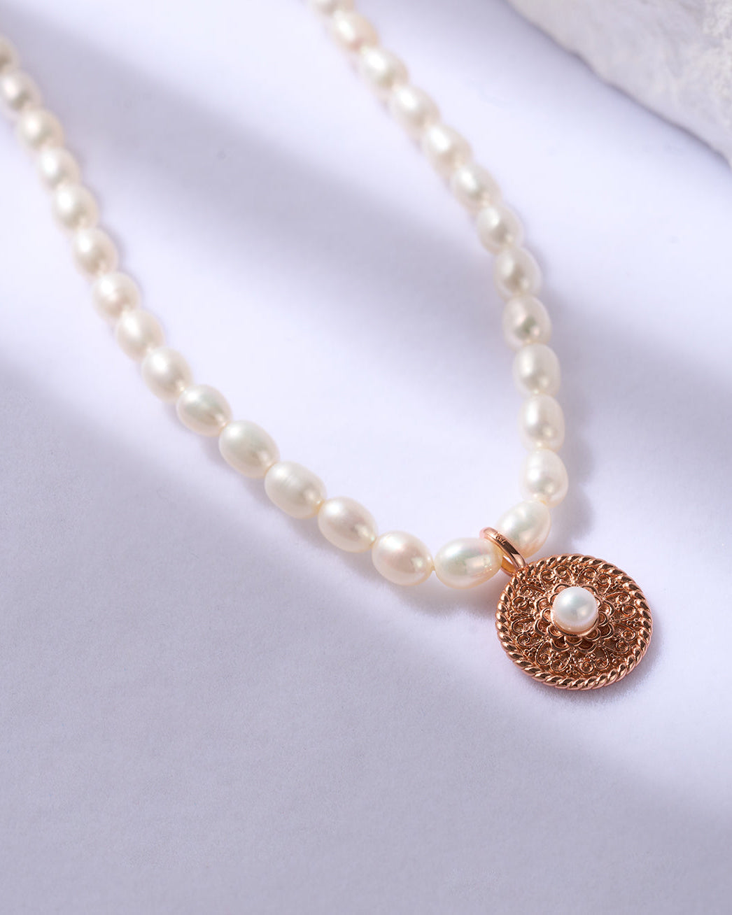 PEARLY LUSTRE | Asian Civilisations Museum Freshwater Pearl Necklace WN00703 | ACM Collection