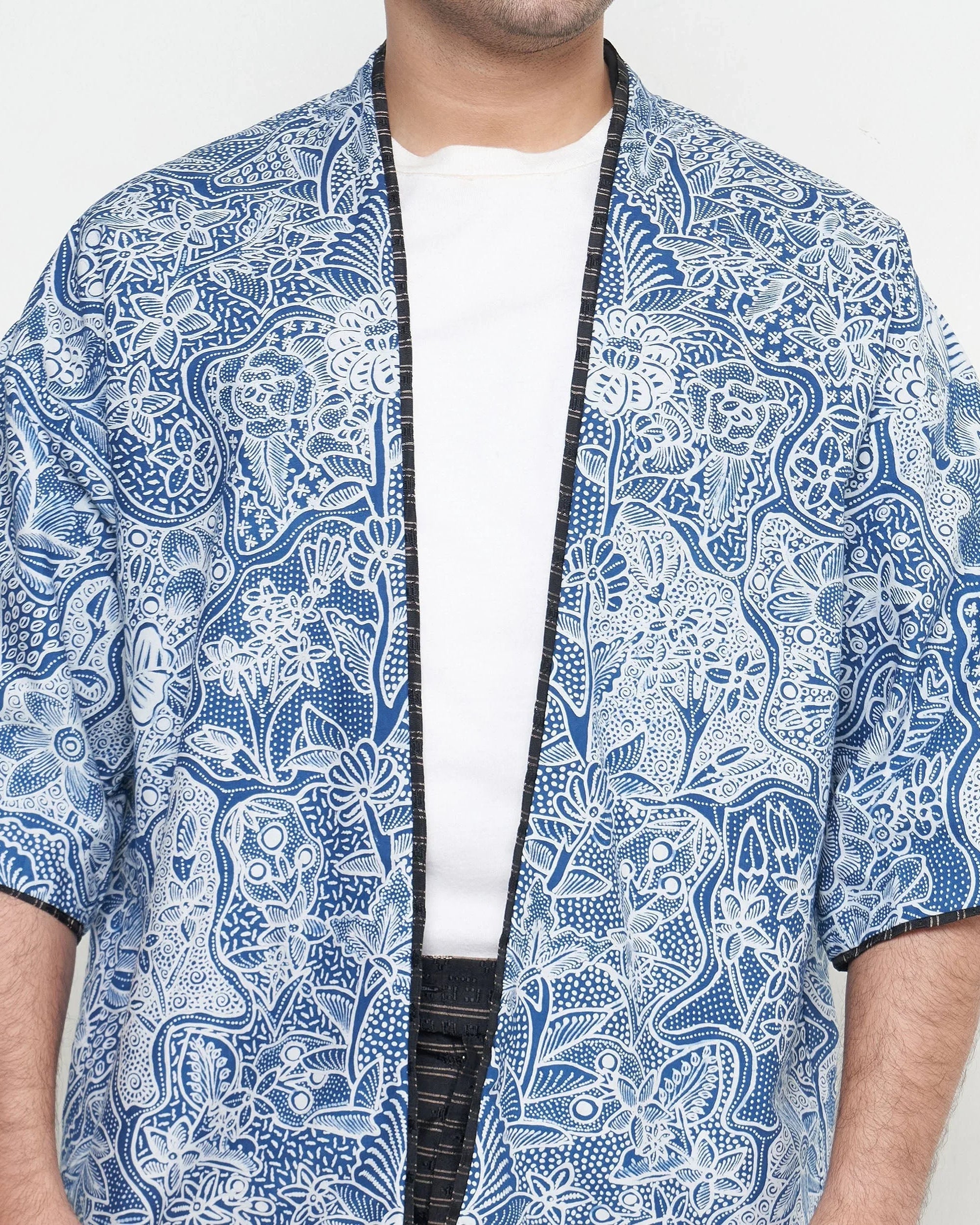 NYANA NYANA | Reversible Hand Drawn (Batik Tulis) Outer