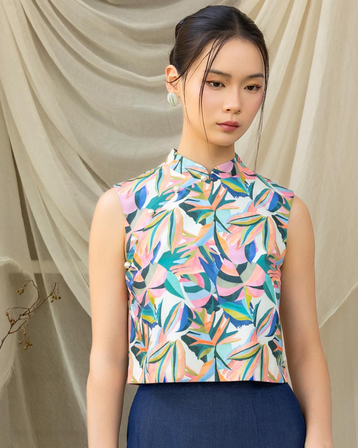 DOTTED LINE | Bonnie Cheongsam Top