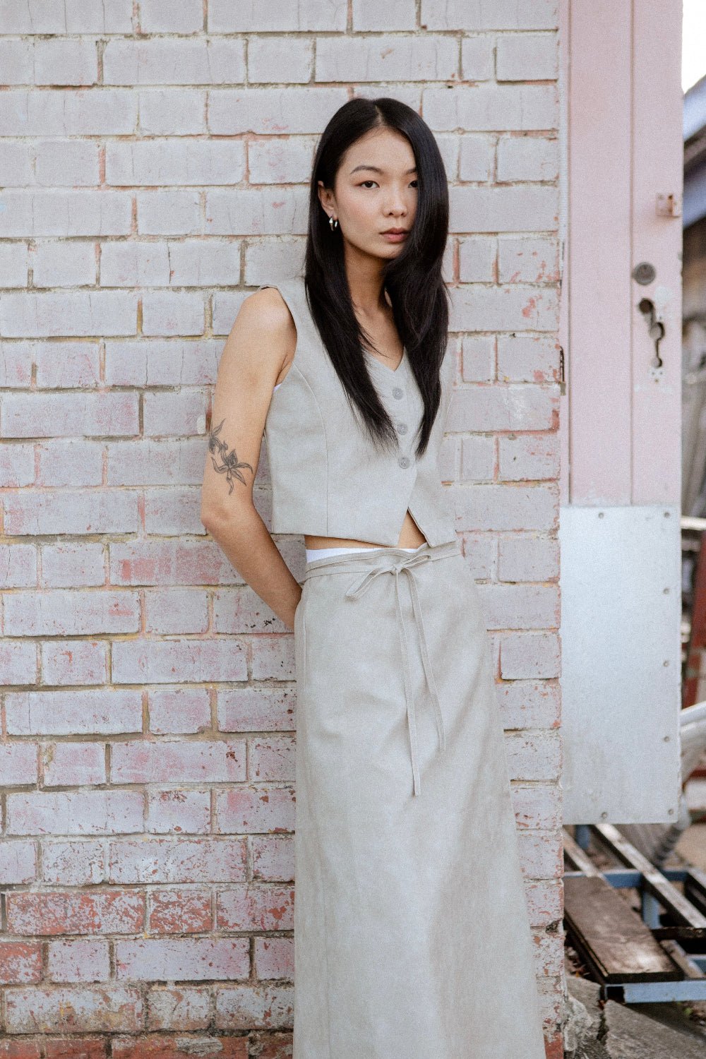 SAERO COLLECTIVE | Hae Structured Vest | Sand