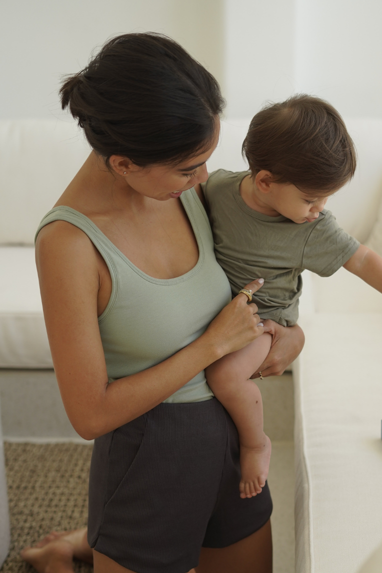 OLIVE BASICS | Esther Easy Latch Tank