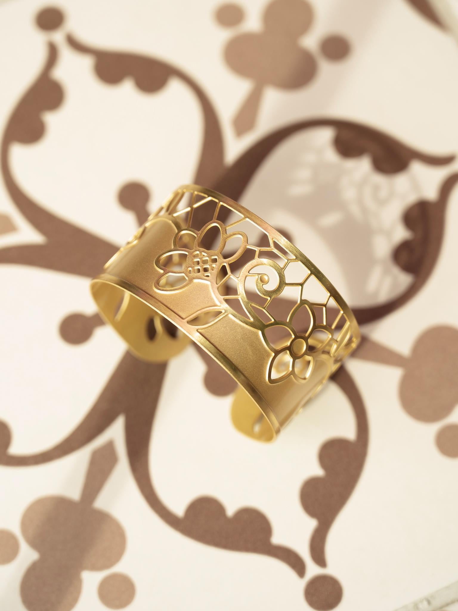 EMBRACE JEWELLERY | Lace Cuff Bracelet