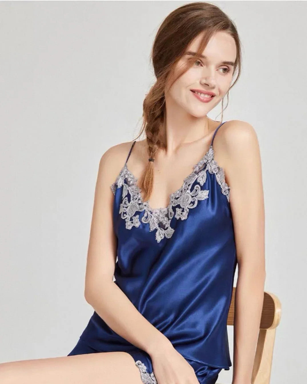 BELLS & BIRDS | Florentine Mulberry Silk Cami Set (Navy)