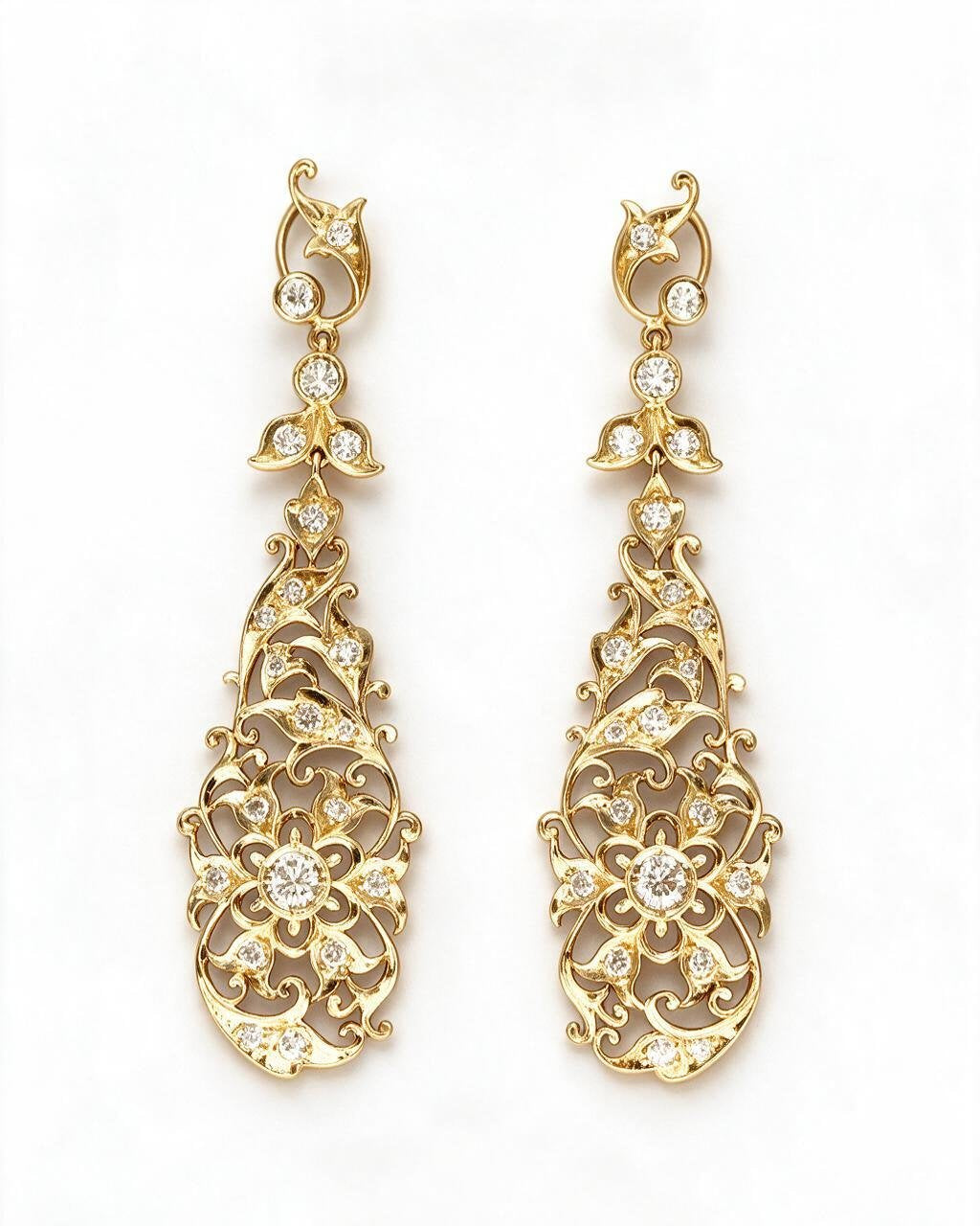 FOUNDATION JEWELLERS | 18K Yellow Gold Natural Diamond Earring - PE101416