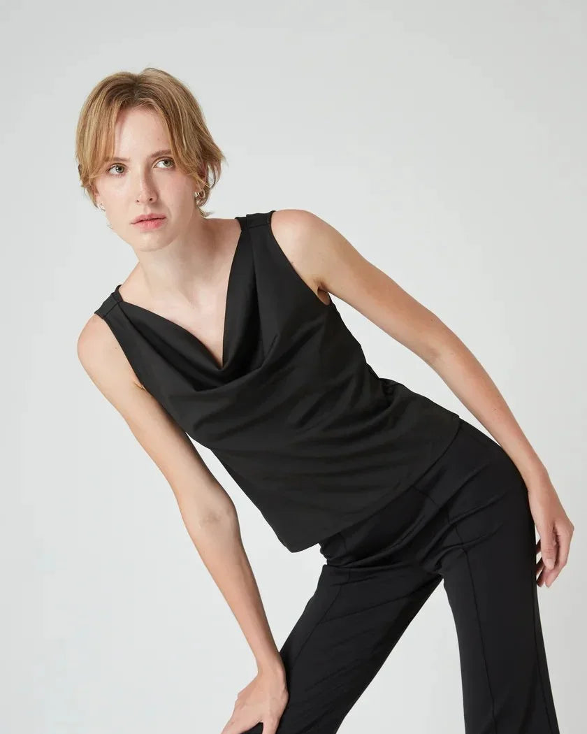 AS INTENDED | Anka Top | Black