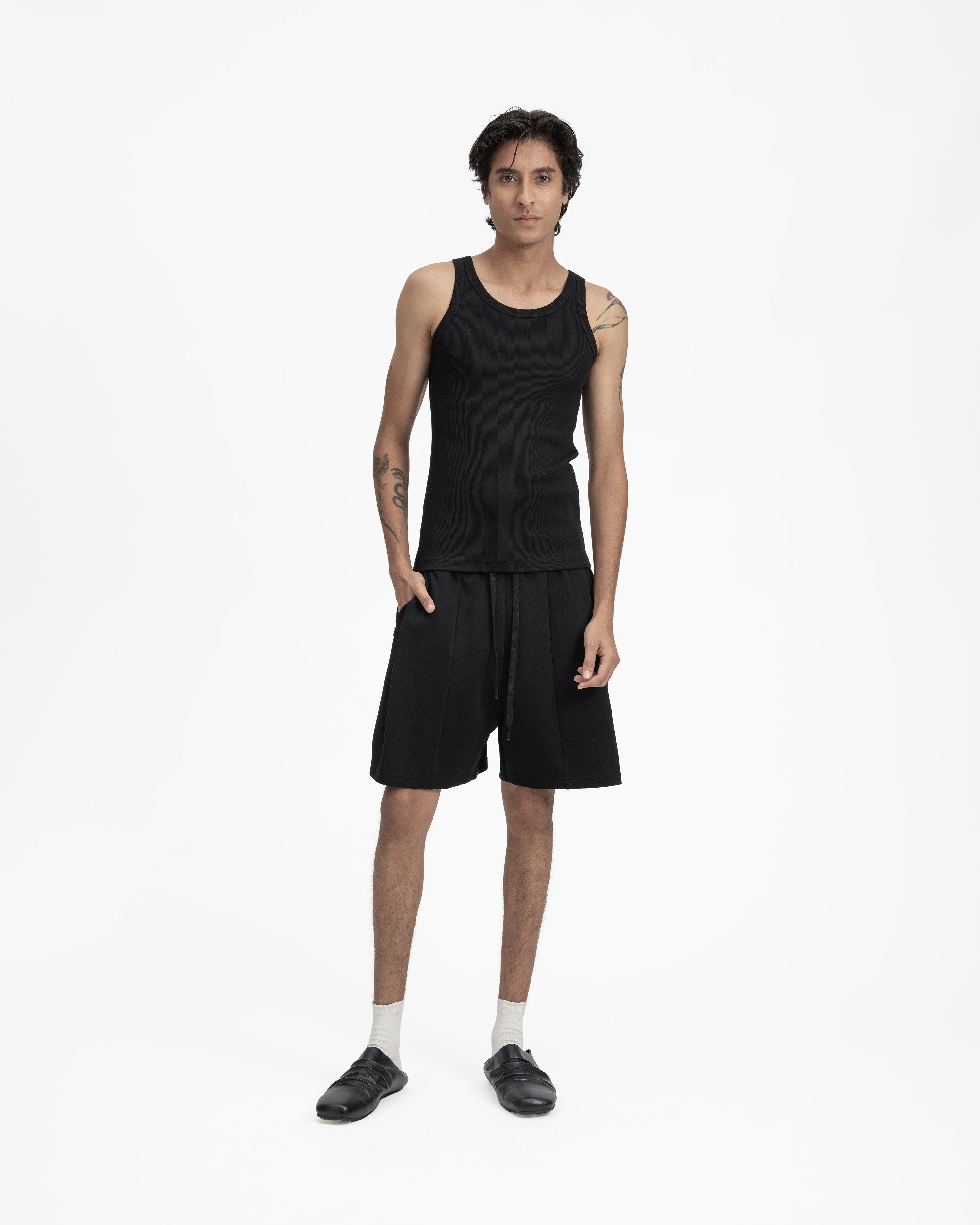 GRAYE | Vent Rib Tank Black