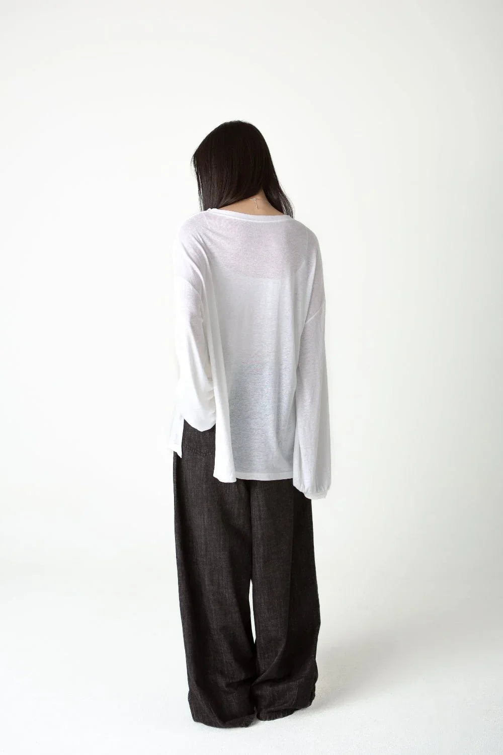 SAERO COLLECTIVE | Myeon Long Sleeve Top | White