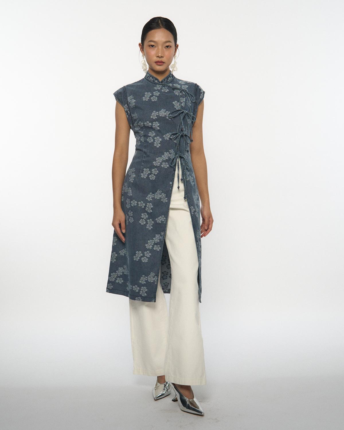 DRESSING PAULA | Denim Cheongsam Top