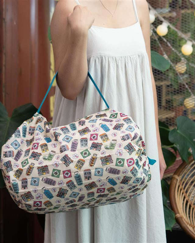 THE ART FACULTY | Compact Pleated Bag