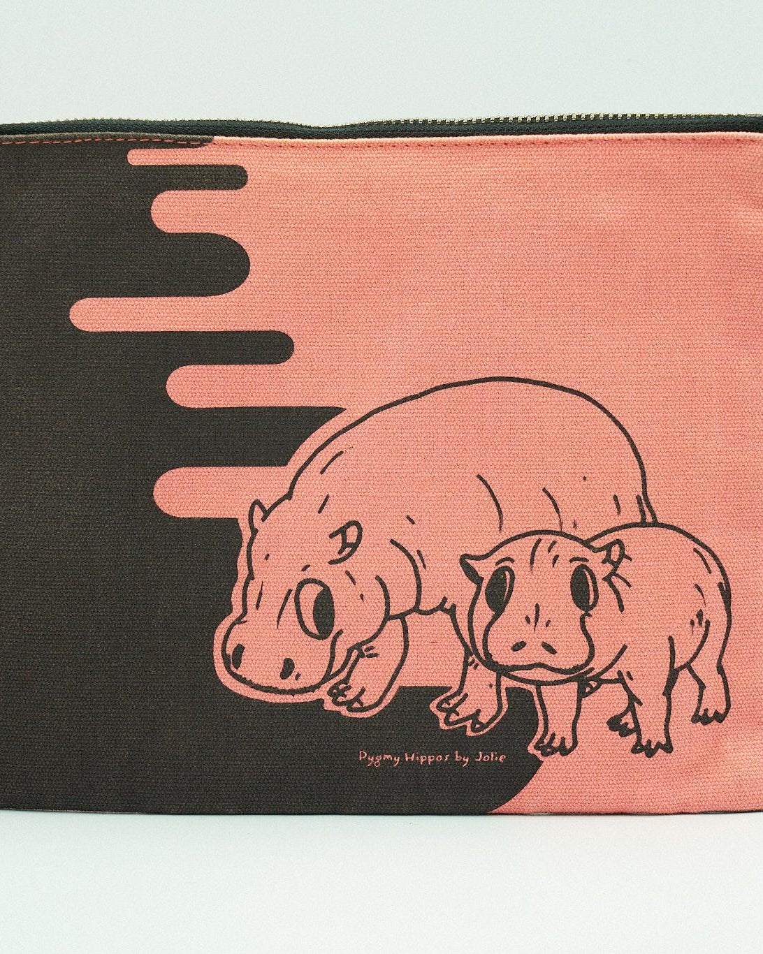 THE ANIMAL PROJECT | Pouch