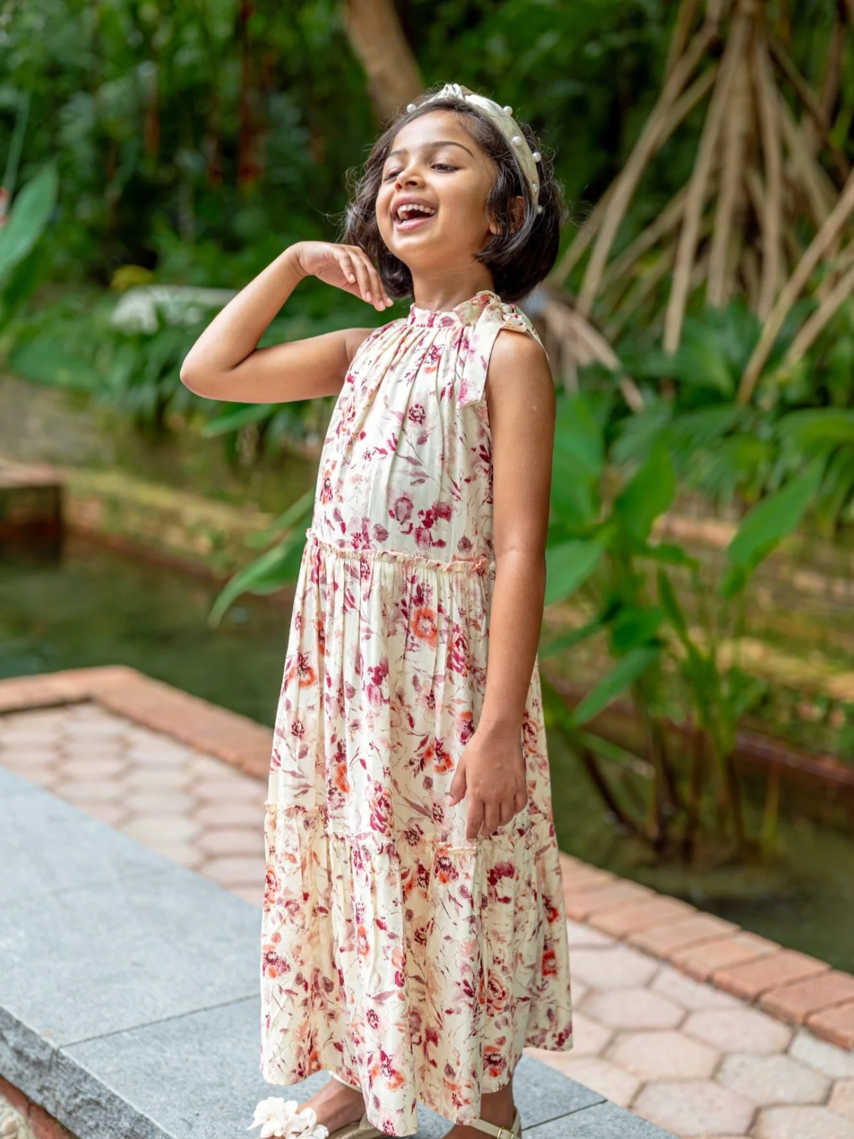 NIMBU | Elsa Girls Red Flowy Dress in Muslin Cotton