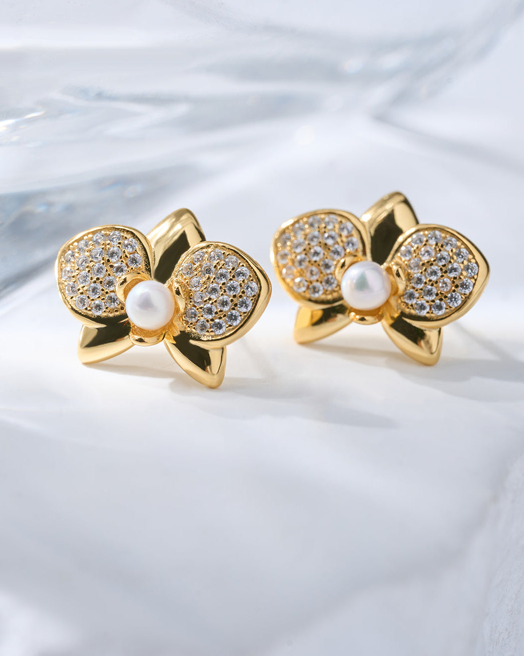 PEARLY LUSTRE | Top Grade Freshwater Pearl Earrings WE00851 | ORCHID