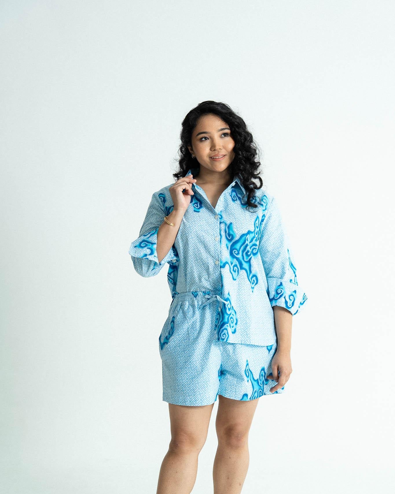 STUDIO GYPSIED | Batik Studio Shorts In Tumbuh Porcelain