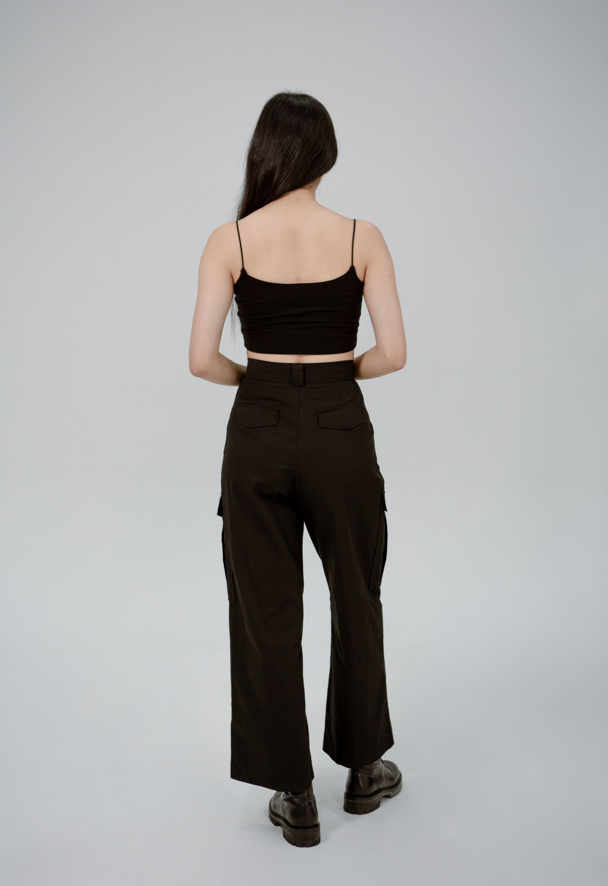 SAERO COLLECTIVE | Tencel Top | Black
