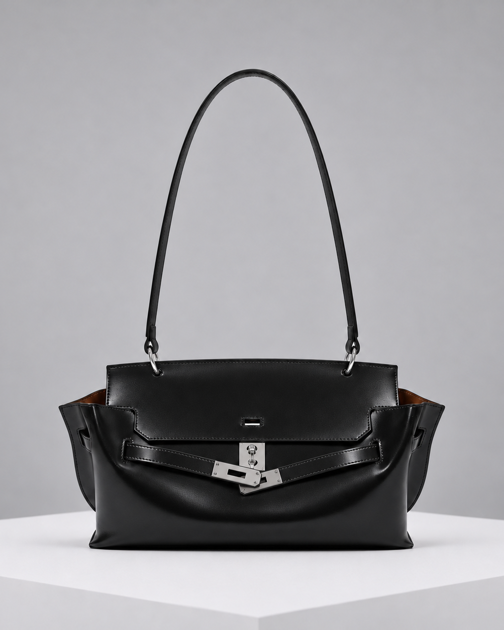 WU HAUS | LE H 42 Black Leather Shoulder Bag