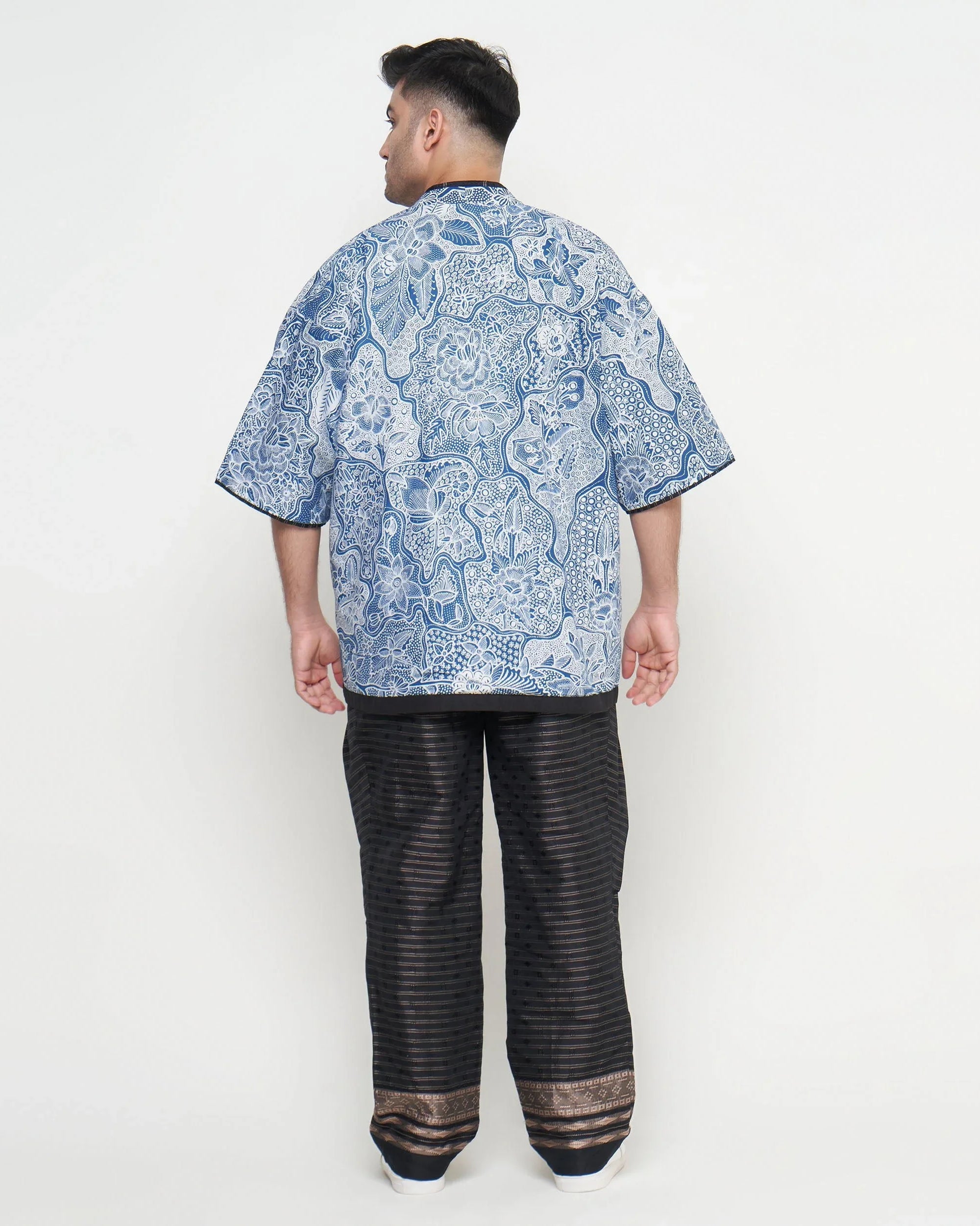 NYANA NYANA | Reversible Hand Drawn (Batik Tulis) Outer