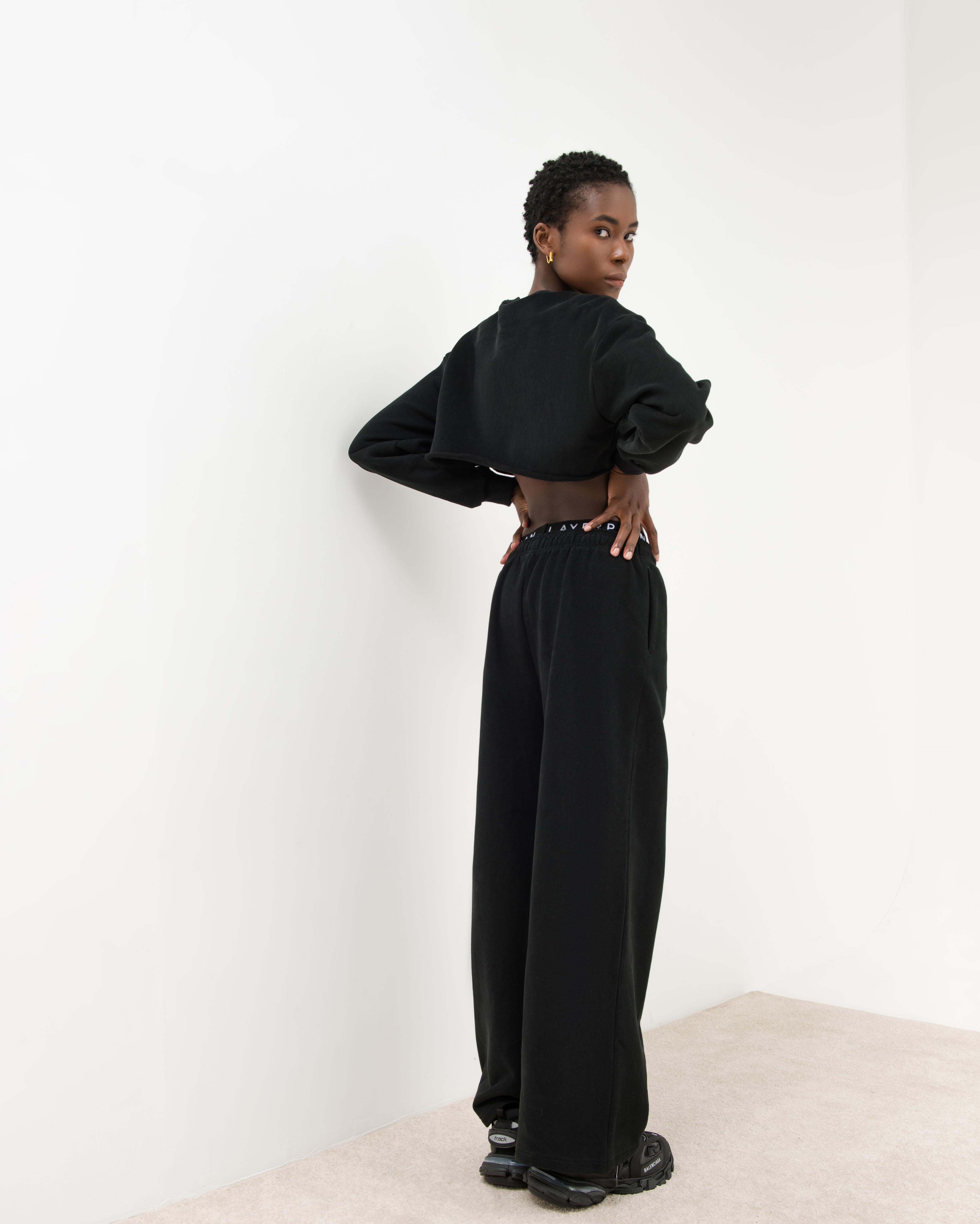 LAYERPLAN | LP Wideleg Logo Sweater Set