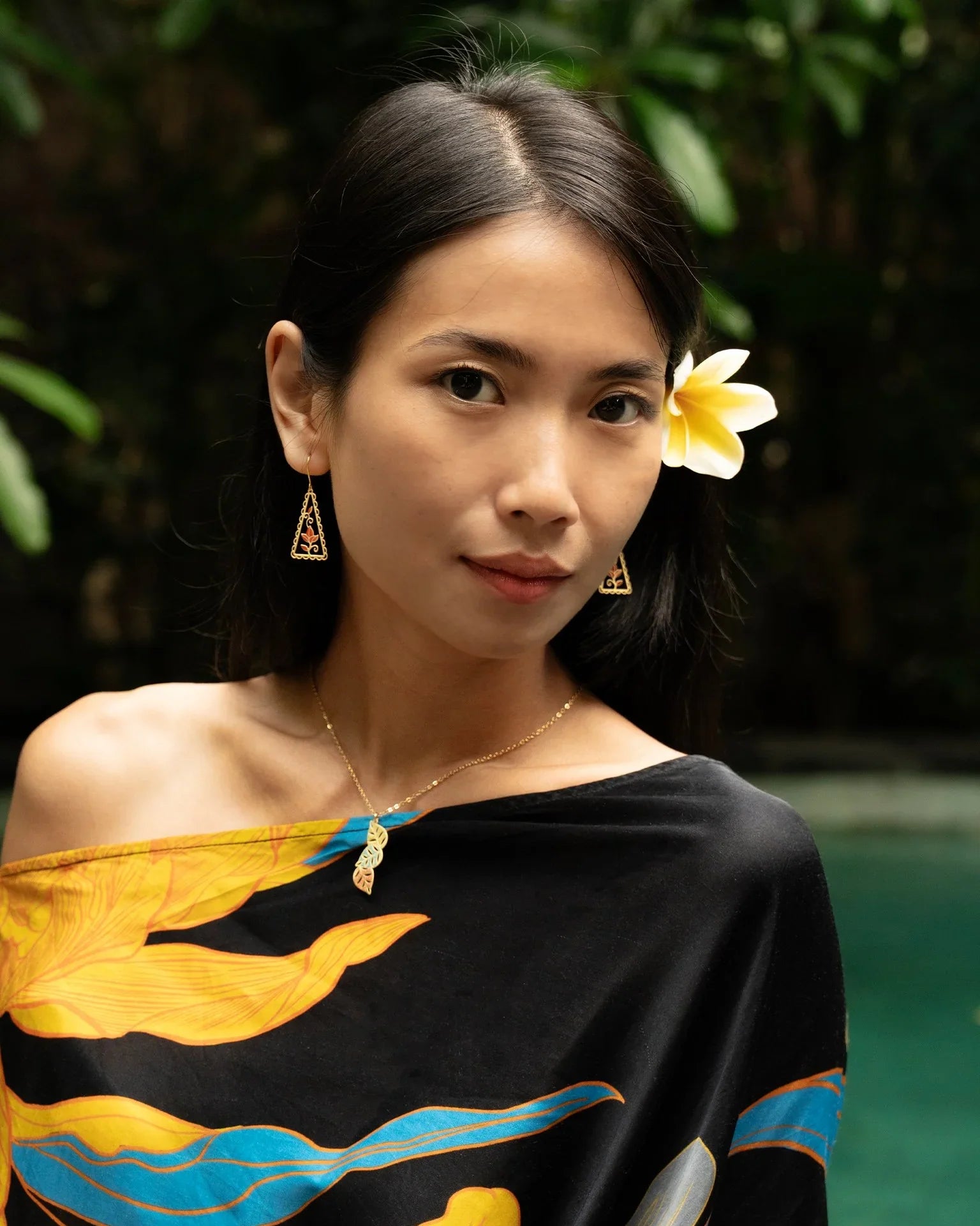 EMBRACE JEWELLERY | Tumpal Earrings