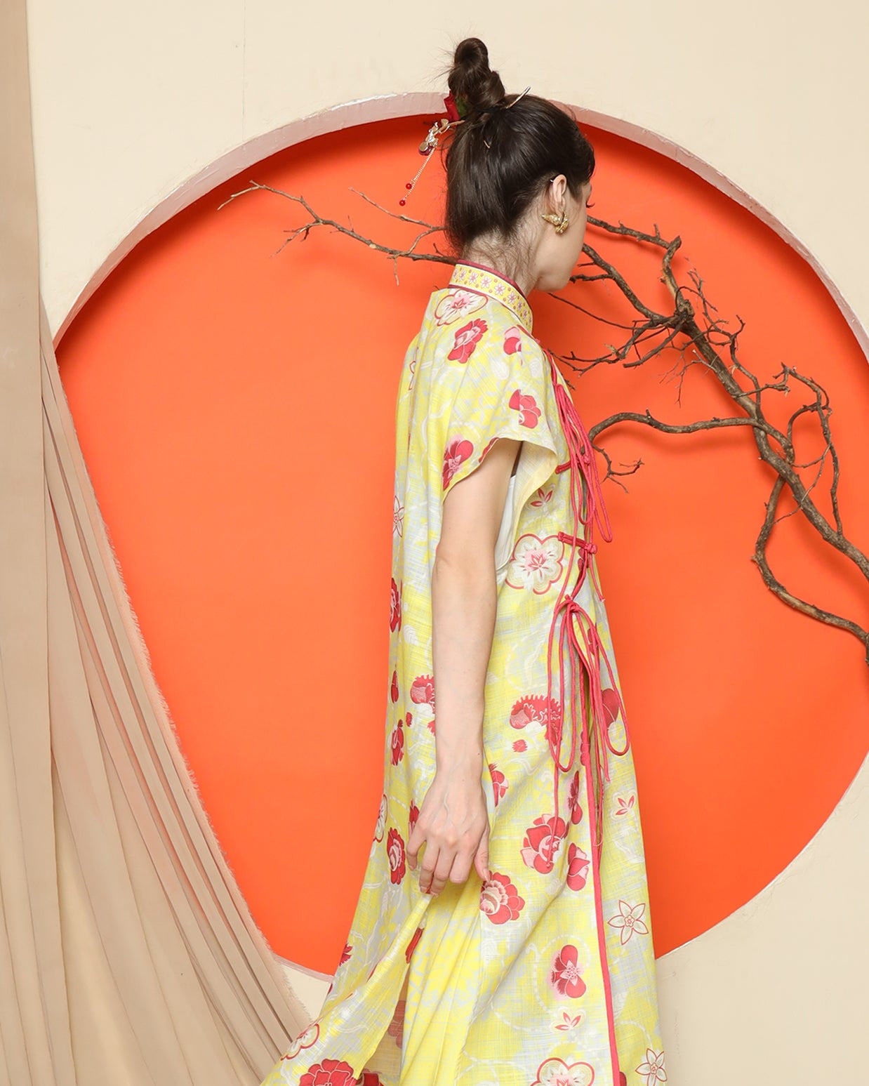 KANZI COLLECTION | Yellow Oriental Floral Cheongsam Pant Set